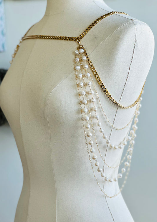 Off The Shoulder Pearl Chain